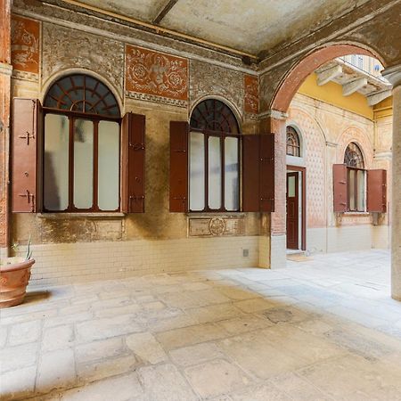 Tetodonpa - Suite Near Duomo มิลาน ภายนอก รูปภาพ