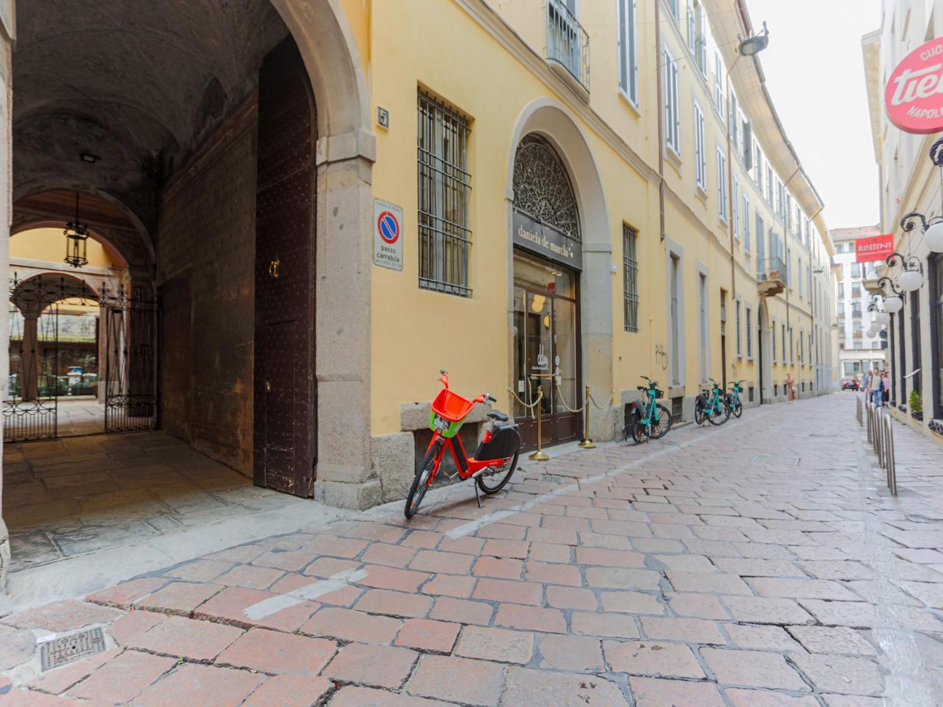Tetodonpa - Suite Near Duomo มิลาน ภายนอก รูปภาพ