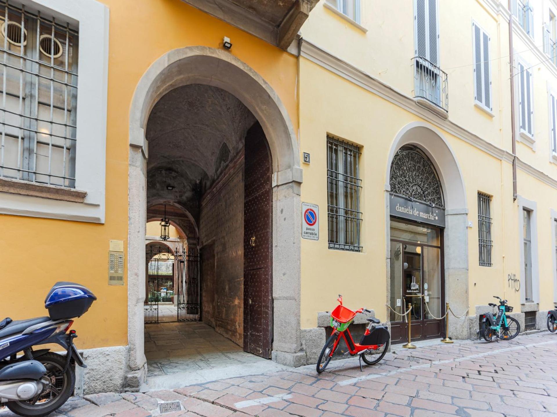 Tetodonpa - Suite Near Duomo มิลาน ภายนอก รูปภาพ